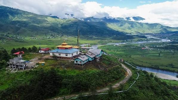 Arunachal Monasteries and Mist-Shrouded Valleys